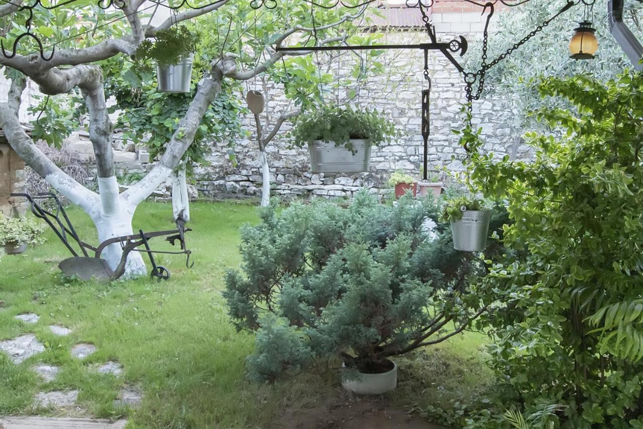 Aiwa Διαμέρισμα 130Τμ 1Ου Ορόφου Σε Διώροφη Οικία Anatoli  Exterior foto